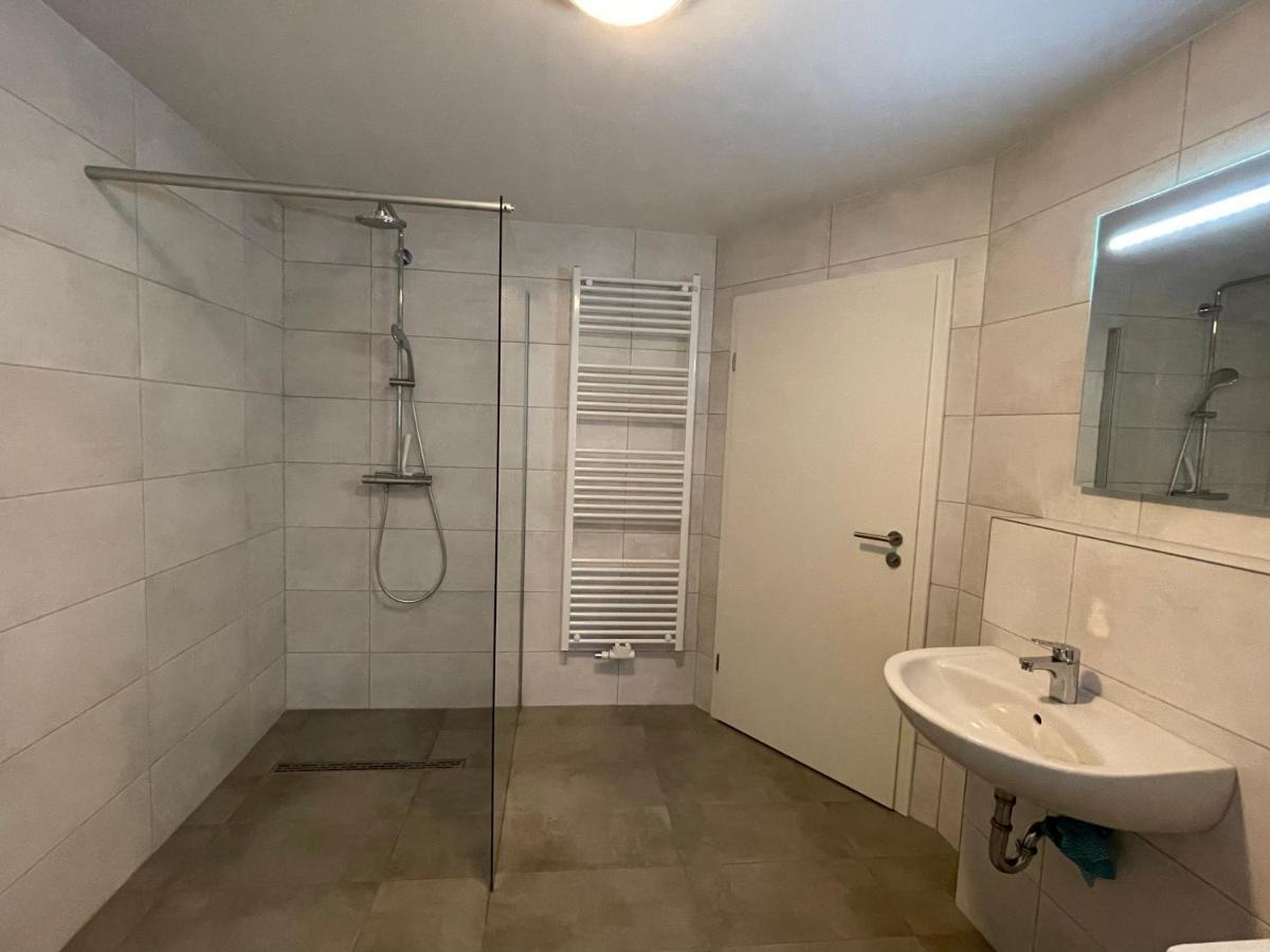 Ferienwohnung Nordsauerland Ленещат Екстериор снимка